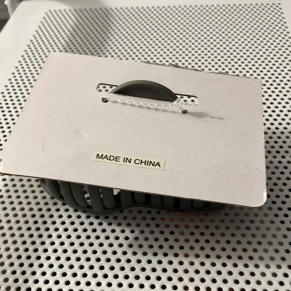 Gray Claw Clip - Picture 3 of 3